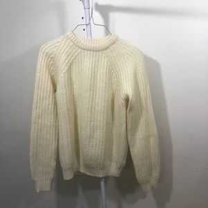 FOREVER21 Cream knit Sweater